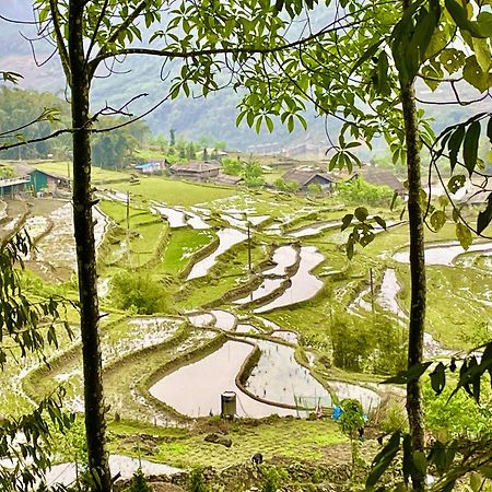 Sue Pa Family Trekking Homestay Sapa Bagian luar foto