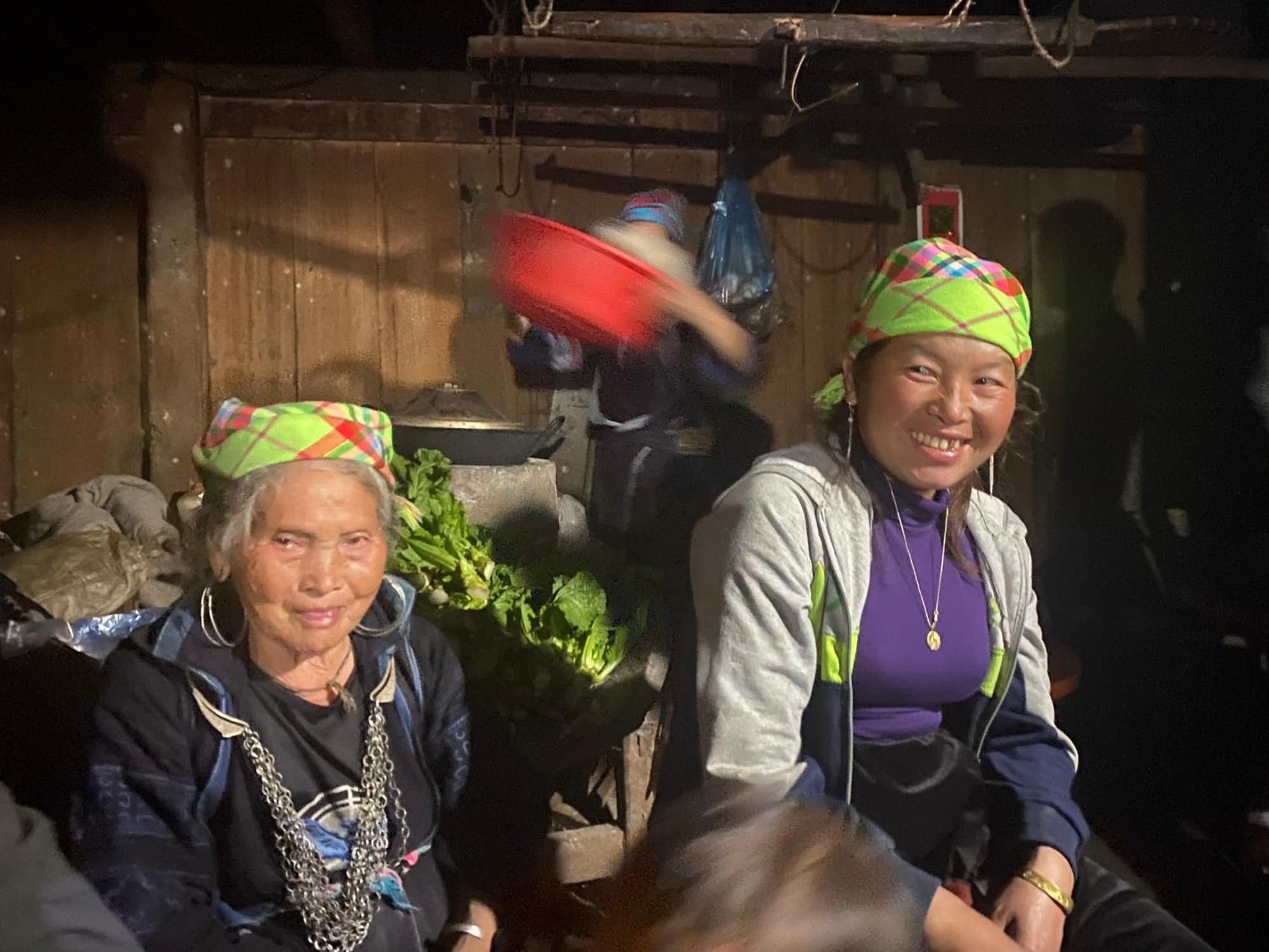 Sue Pa Family Trekking Homestay Sapa Bagian luar foto