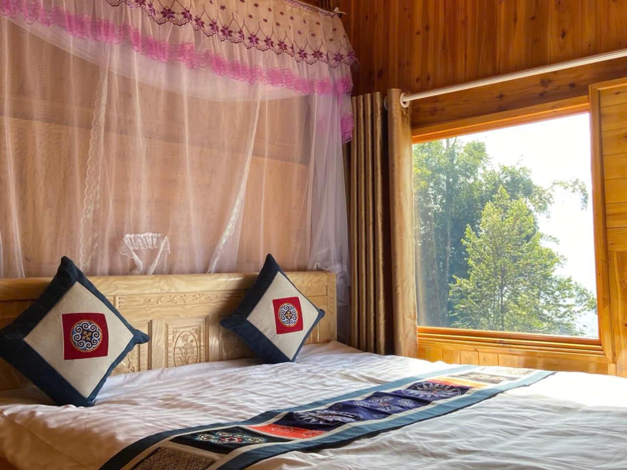 Sue Pa Family Trekking Homestay Sapa Bagian luar foto