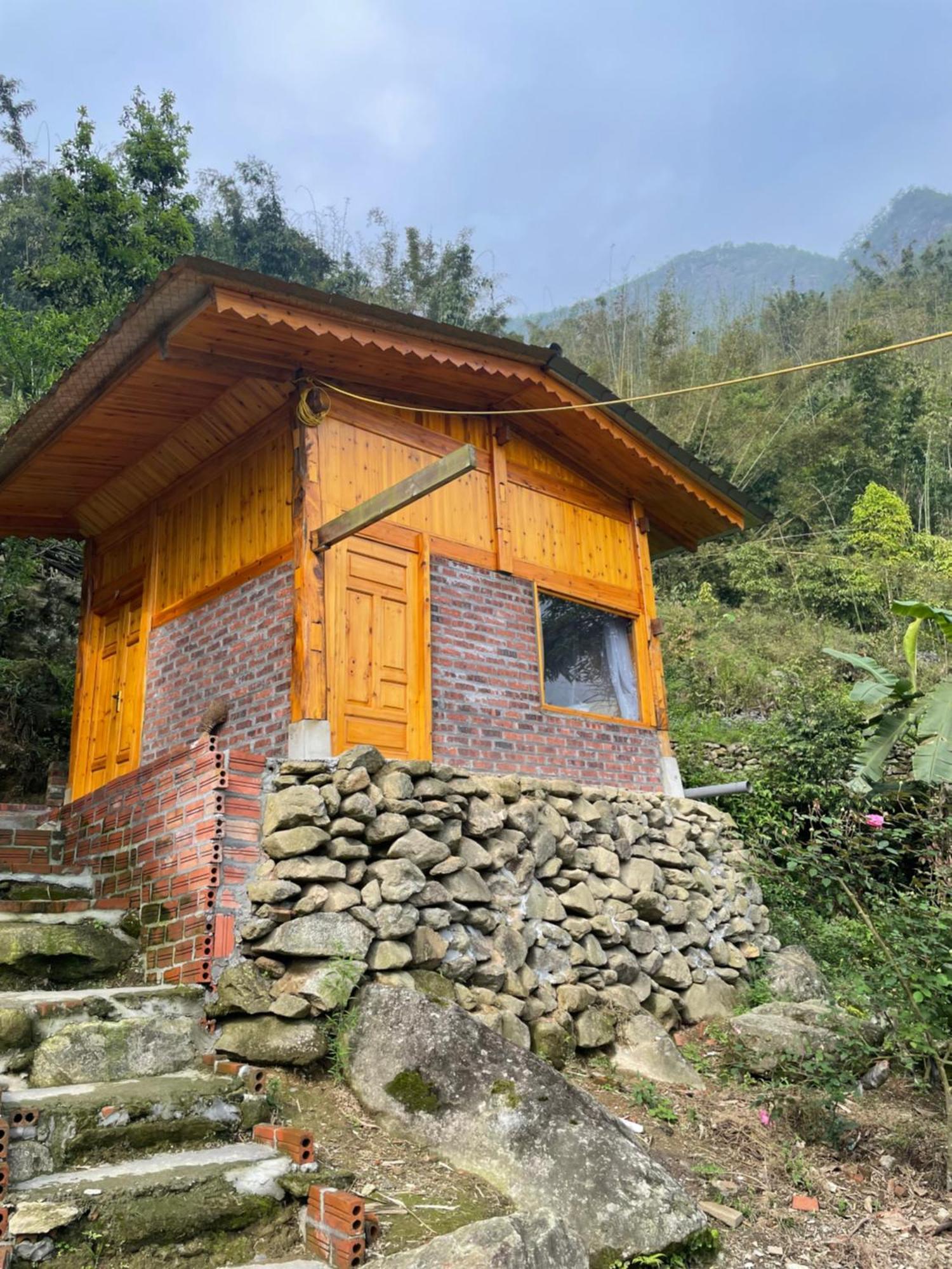 Sue Pa Family Trekking Homestay Sapa Bagian luar foto