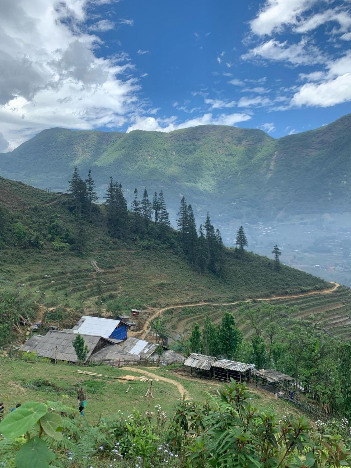 Sue Pa Family Trekking Homestay Sapa Bagian luar foto